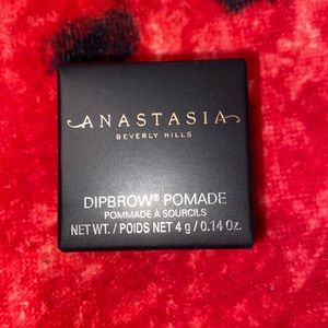 Anastasia Beverly Hills Dipbrow Pomade